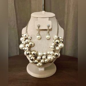 Faux Pearl Earrings & Express Faux Pearl/Gold Bauble Necklace Set
